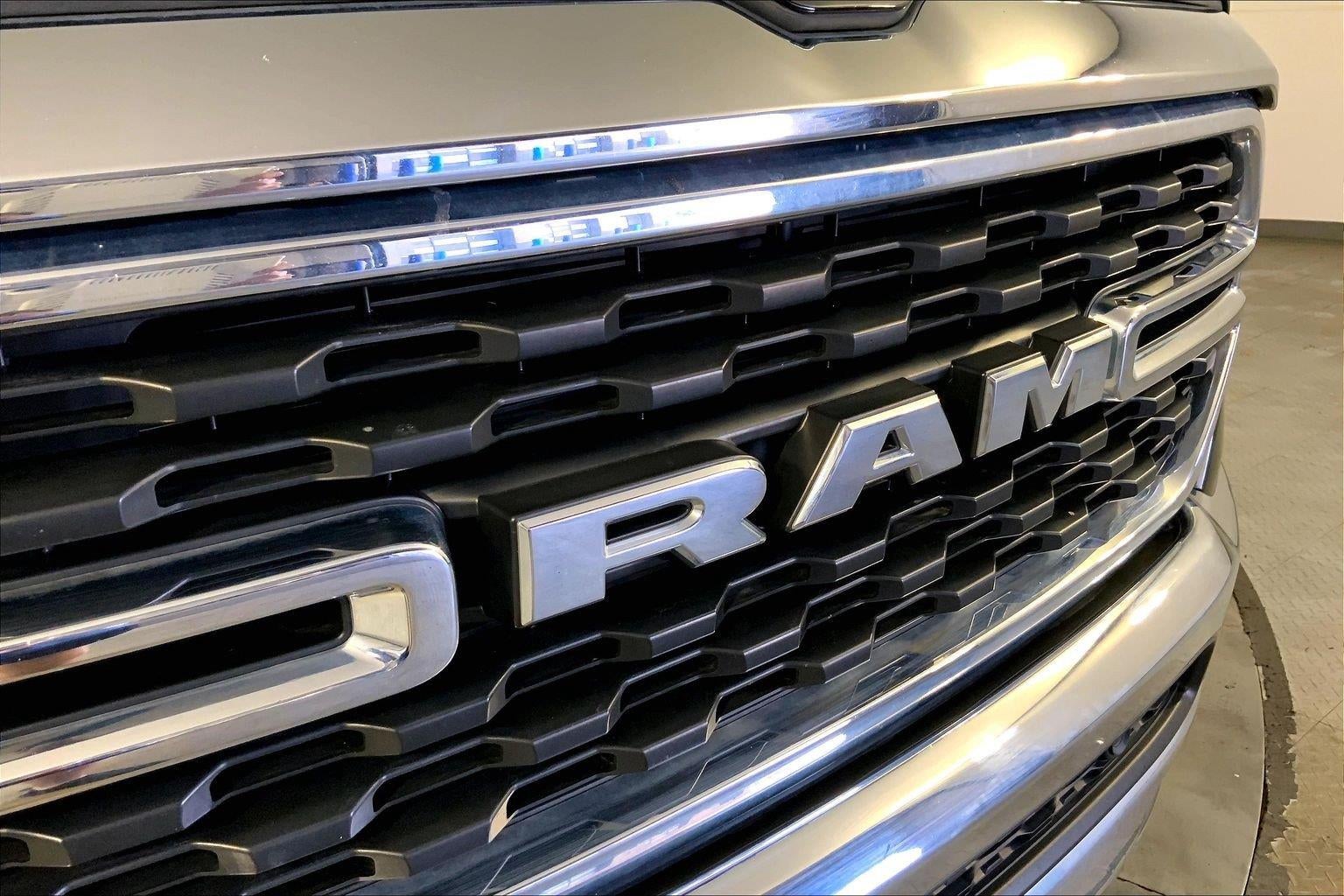 2023 RAM 1500 Big Horn Crew Cab 4x4 5'7' Box