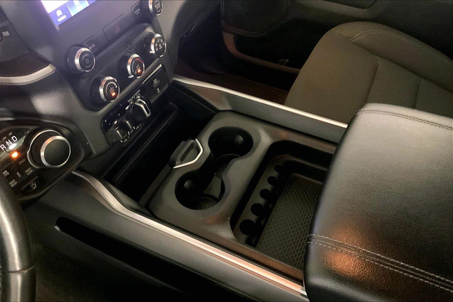 2022 RAM 1500 Big Horn Crew Cab 4x4 6'4' Box