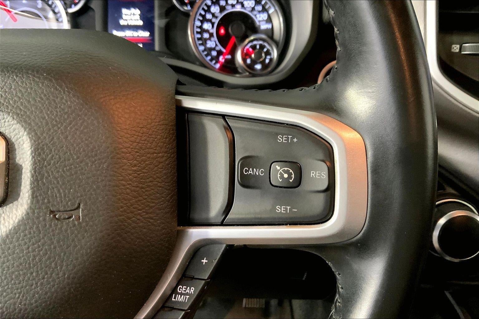 2022 RAM 1500 Big Horn Quad Cab 4x4 6'4' Box