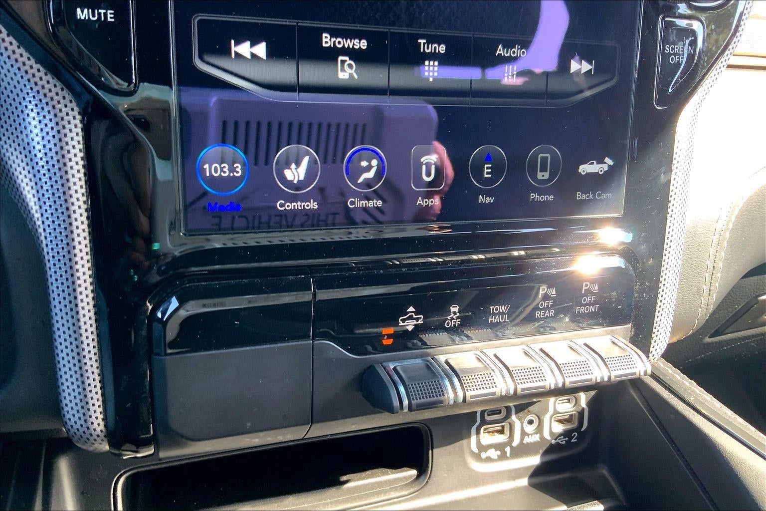 2020 RAM 1500 Limited Crew Cab 4x4 5'7' Box