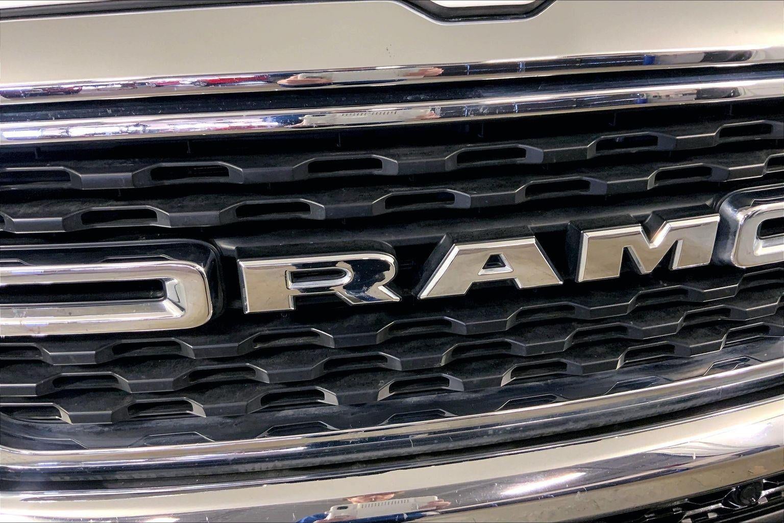 2023 RAM 1500 Big Horn Crew Cab 4x4 6'4' Box