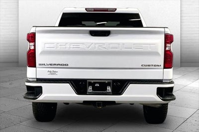 2022 Chevrolet Silverado 1500 4WD Crew Cab Short Bed Custom