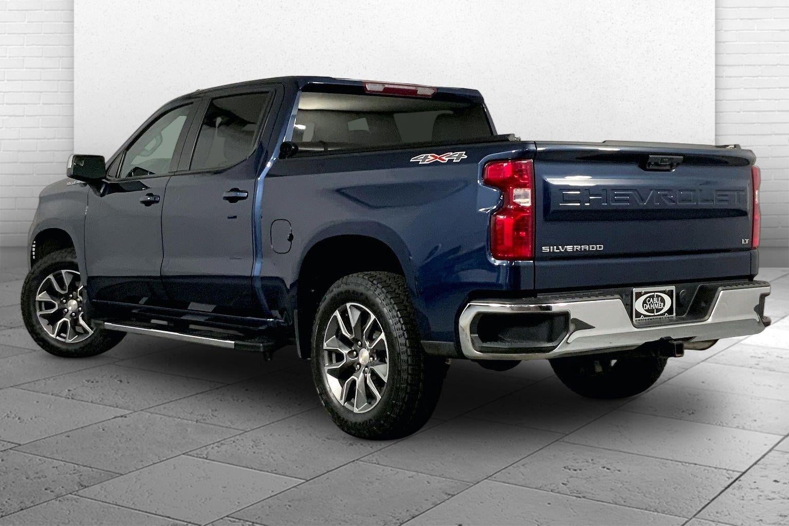 2022 Chevrolet Silverado 1500 4WD Crew Cab Short Bed LT with 2FL