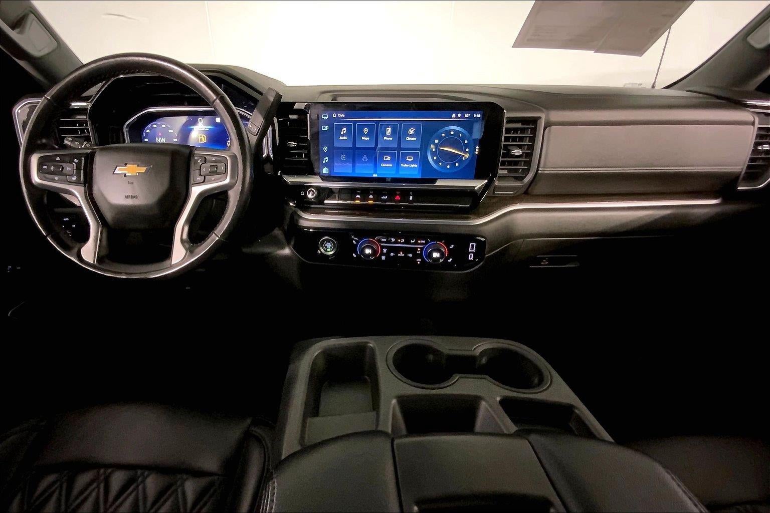 2022 Chevrolet Silverado 1500 4WD Crew Cab Short Bed LT with 2FL