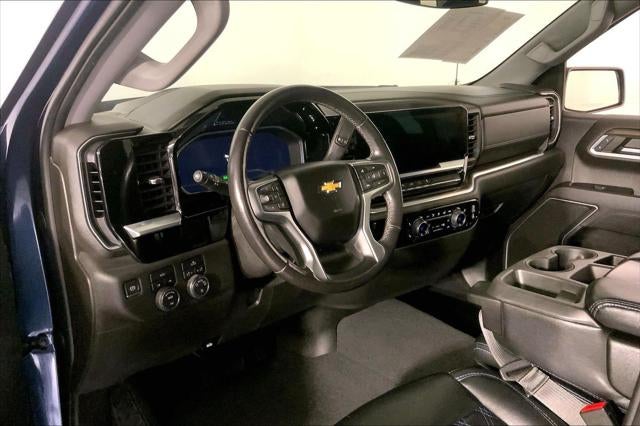 2022 Chevrolet Silverado 1500 4WD Crew Cab Short Bed LT with 2FL