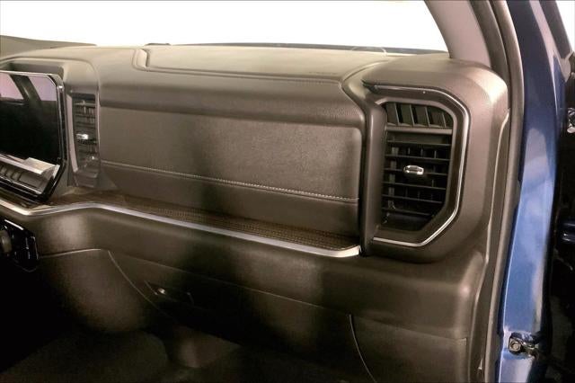 2022 Chevrolet Silverado 1500 4WD Crew Cab Short Bed LT with 2FL