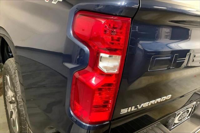 2022 Chevrolet Silverado 1500 4WD Crew Cab Short Bed LT with 2FL