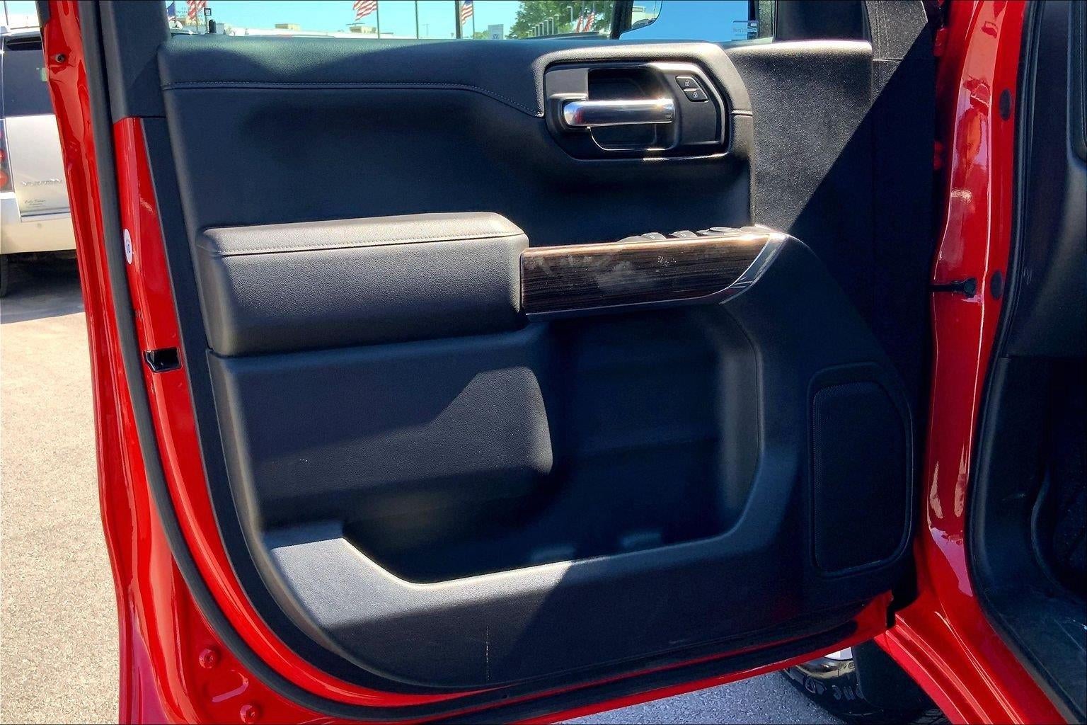 2021 Chevrolet Silverado 1500 4WD Crew Cab Short Bed LT