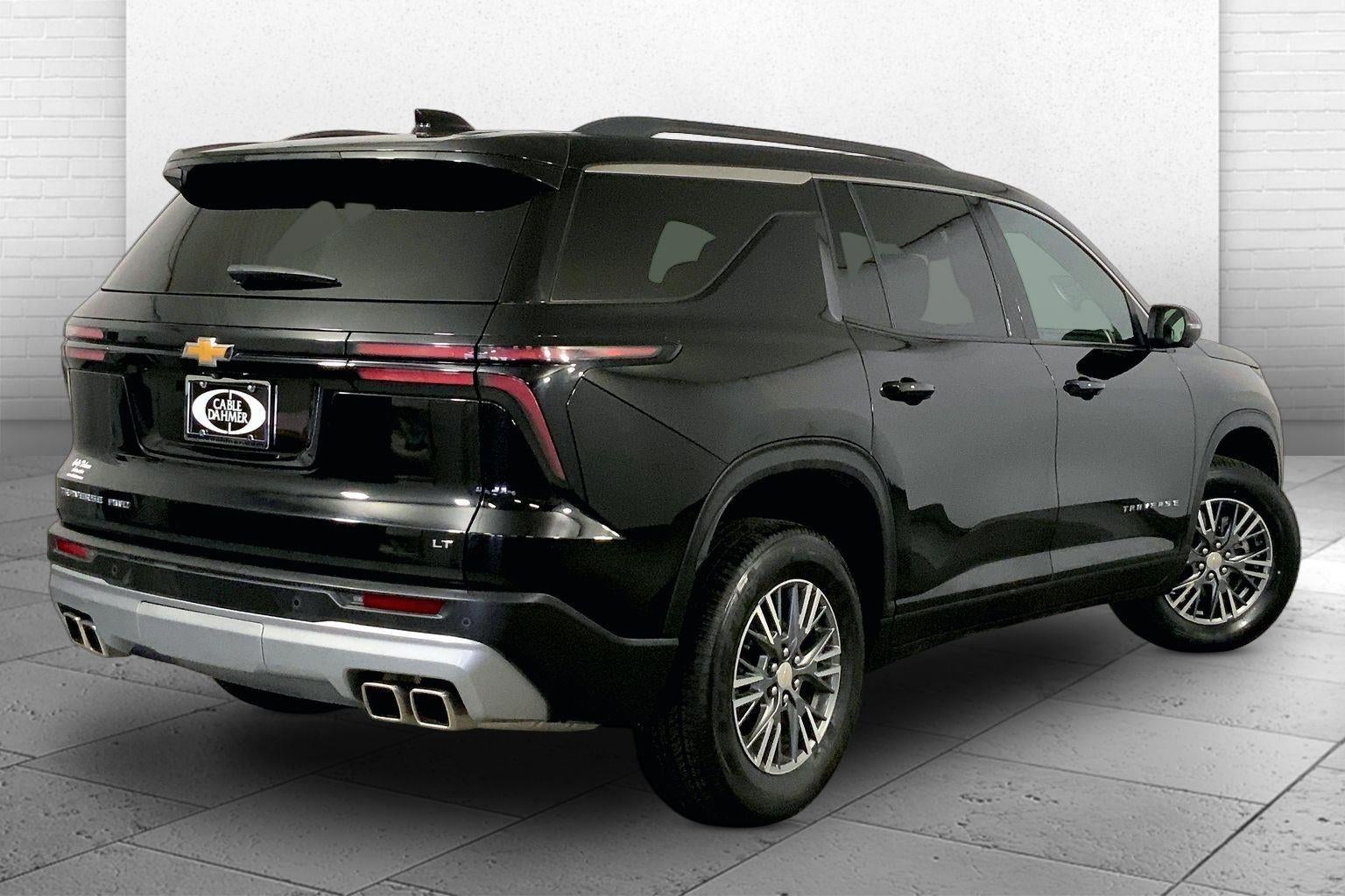 2024 Chevrolet Traverse AWD LT