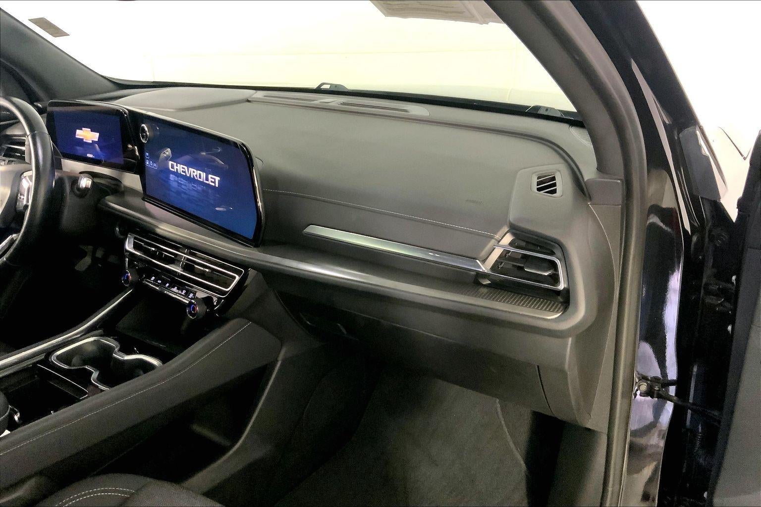 2024 Chevrolet Traverse AWD LT