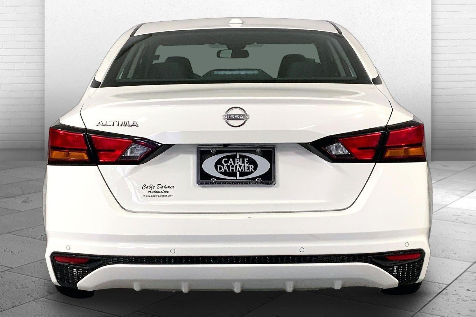 2025 Nissan Altima SV FWD