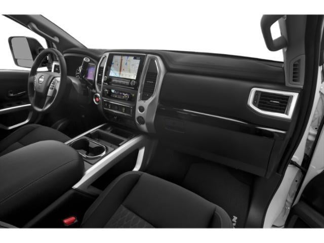 2022 Nissan TITAN Crew Cab SV 4x4