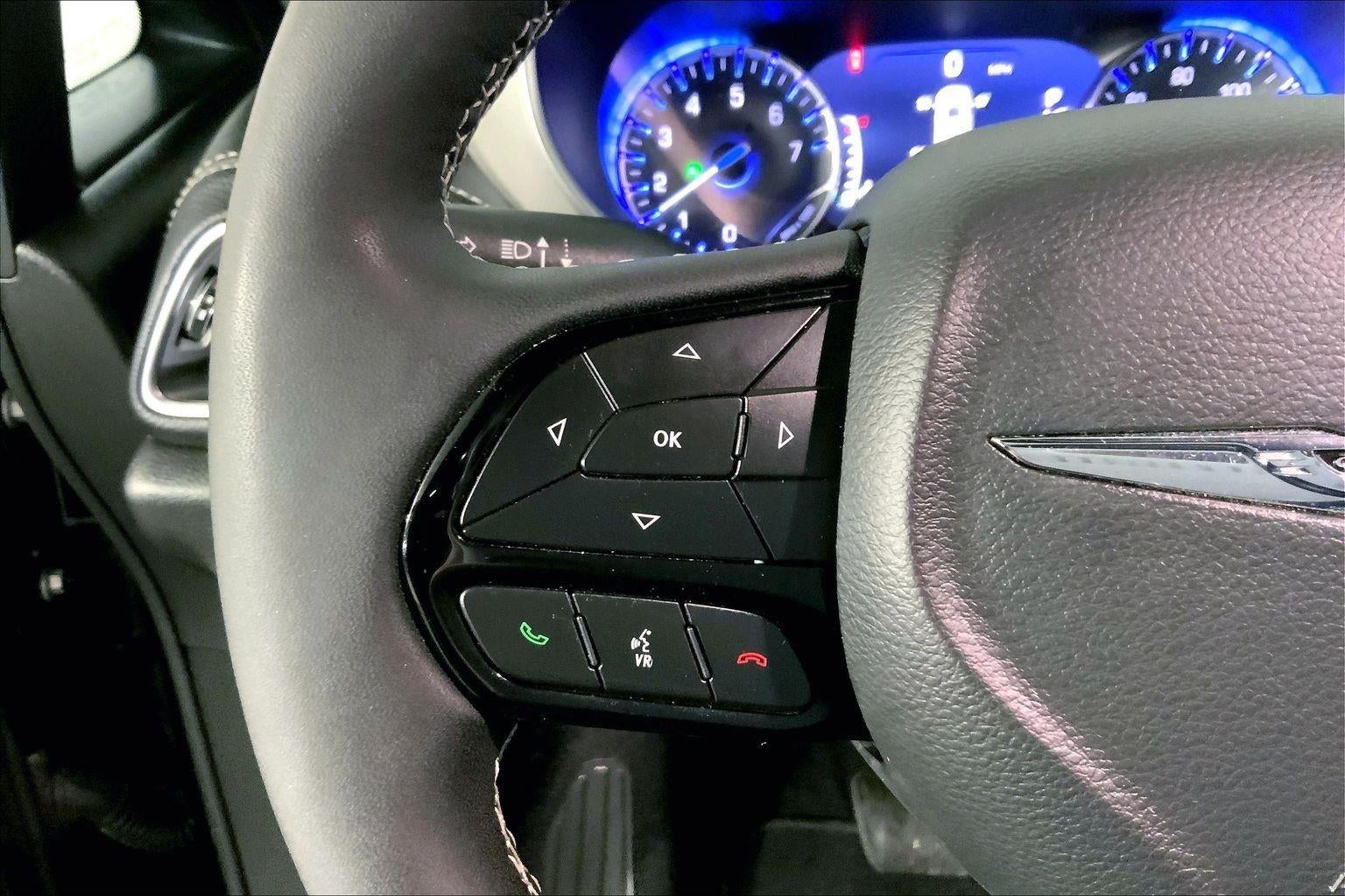 2024 Chrysler Pacifica Limited AWD