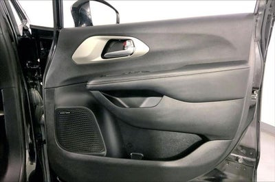 2024 Chrysler Pacifica Limited AWD