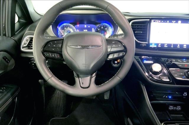 2024 Chrysler Pacifica Limited AWD