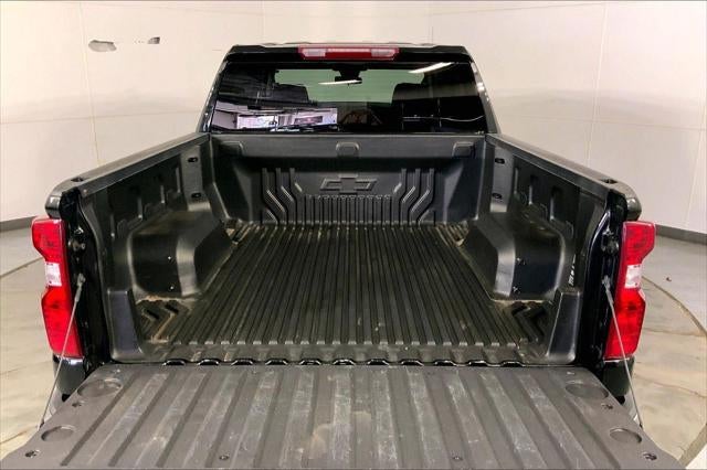 2023 Chevrolet Silverado 1500 4WD Crew Cab Short Bed LT with 2FL