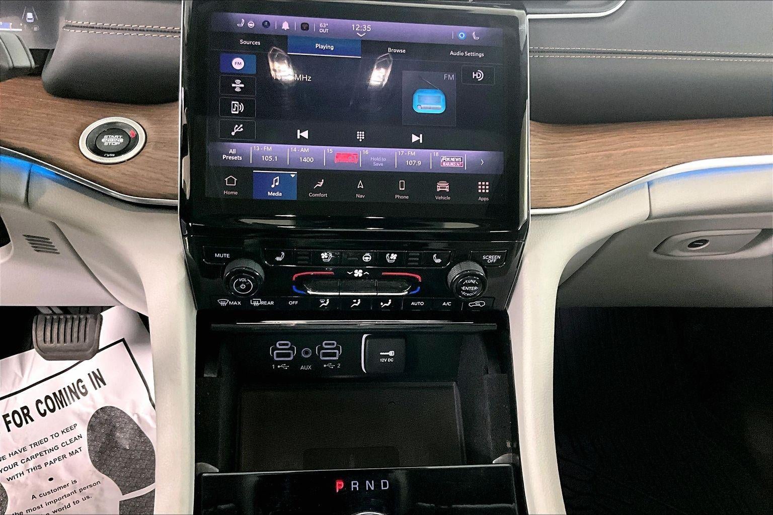 2022 Jeep Grand Cherokee Summit