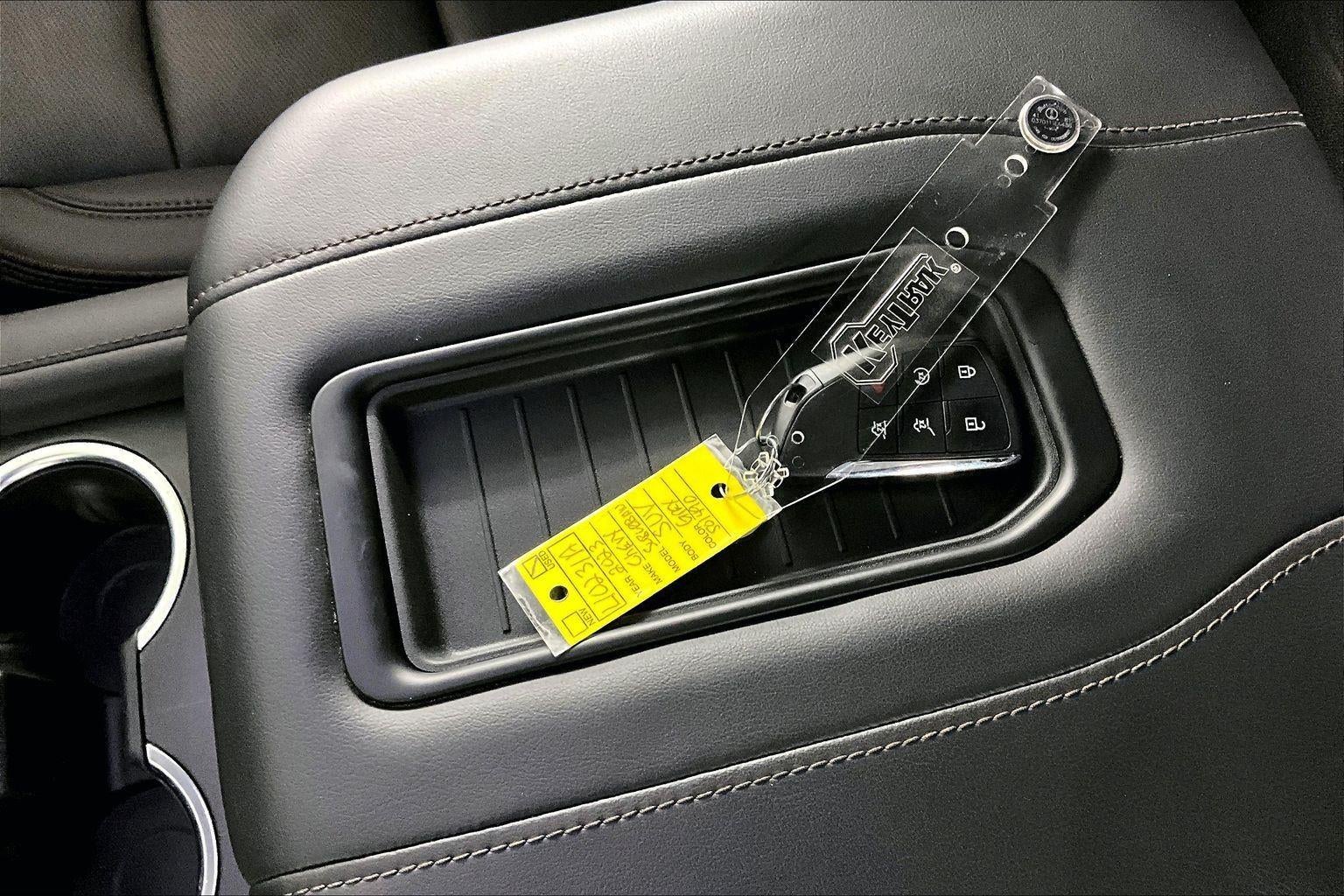 2023 Chevrolet Suburban High Country