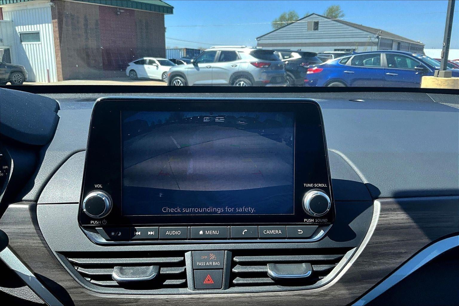 2025 Nissan Altima SV