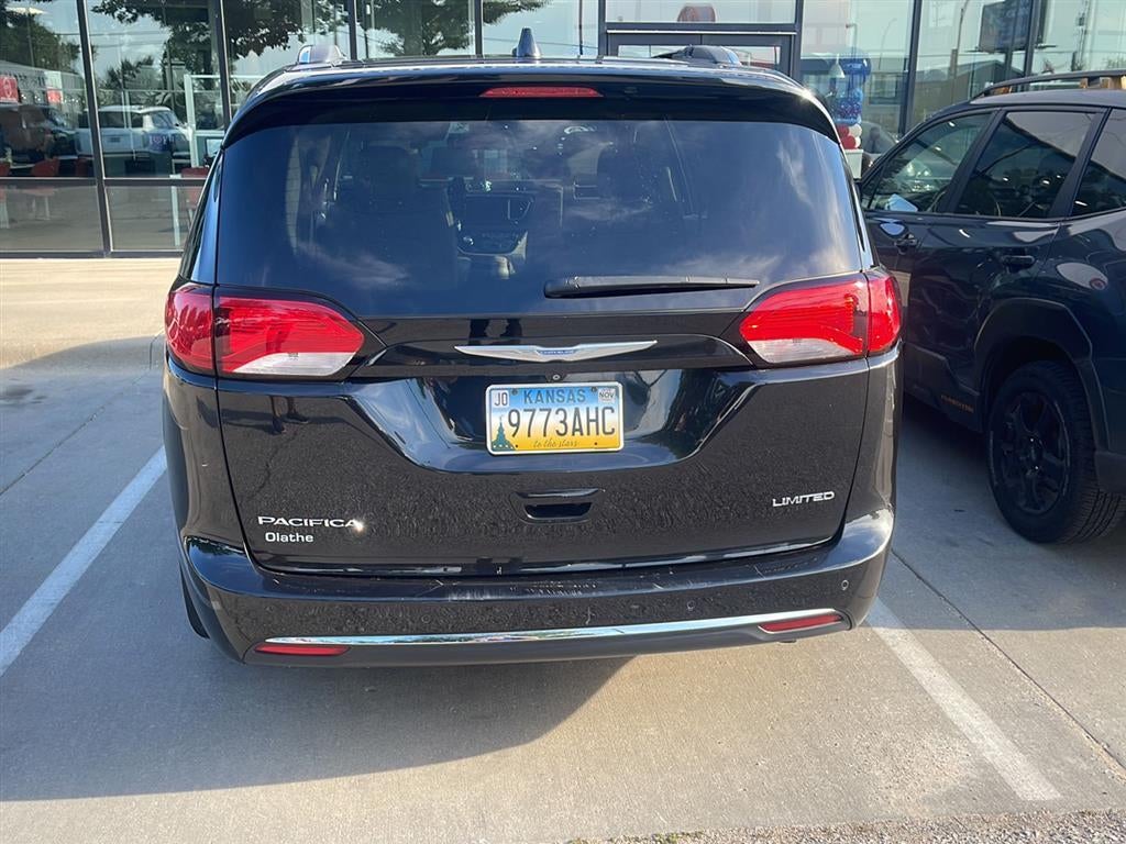 2017 Chrysler Pacifica Limited