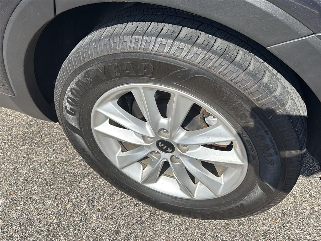 2020 Kia Sorento LX