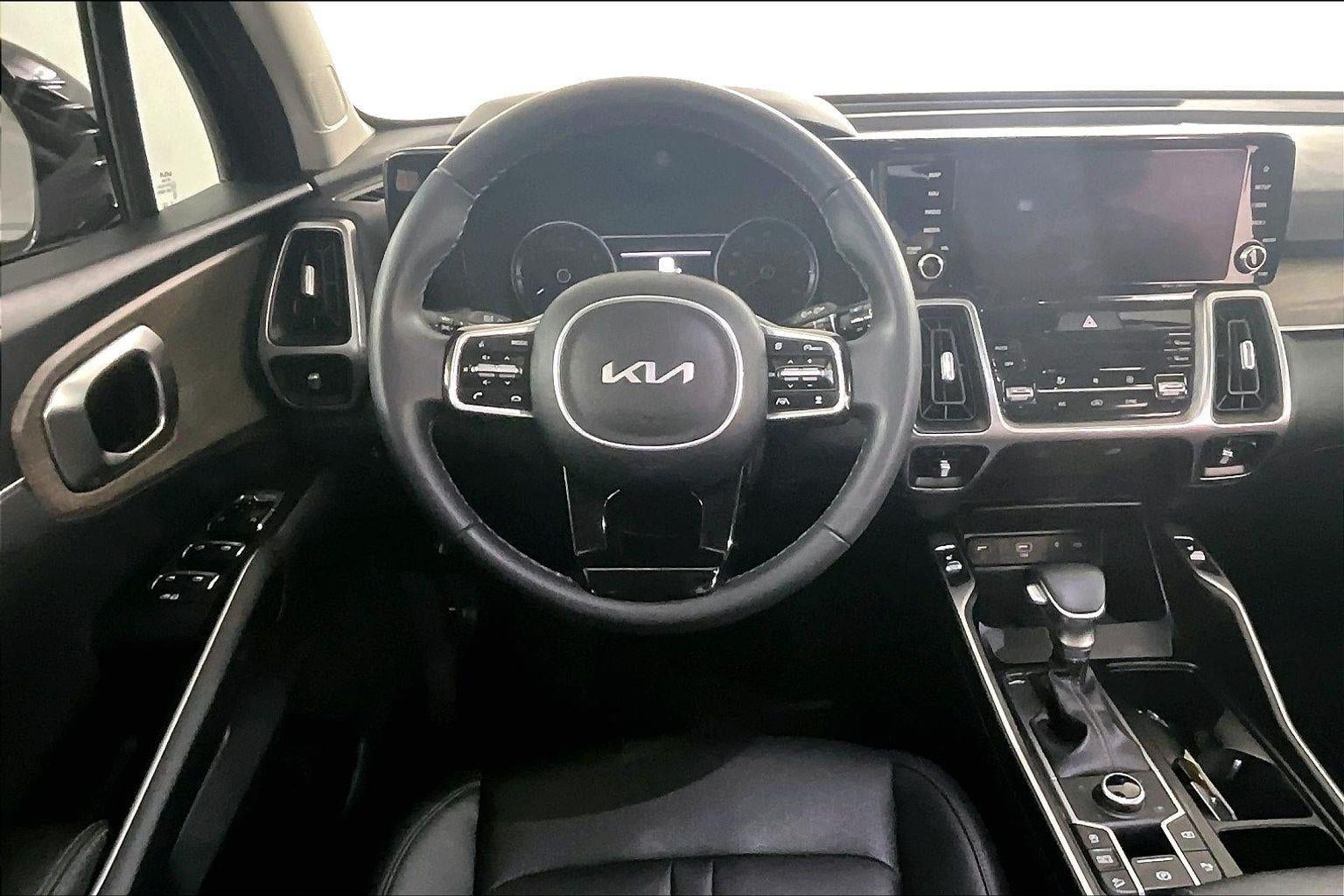 2023 Kia SORENTO X-LINE EX