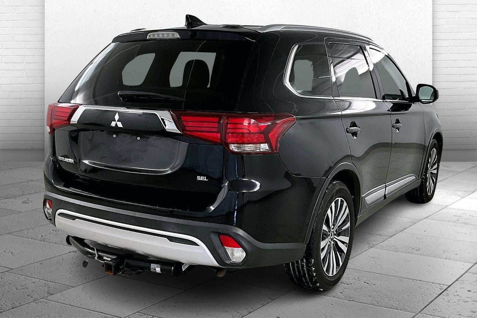 2020 Mitsubishi Outlander SE