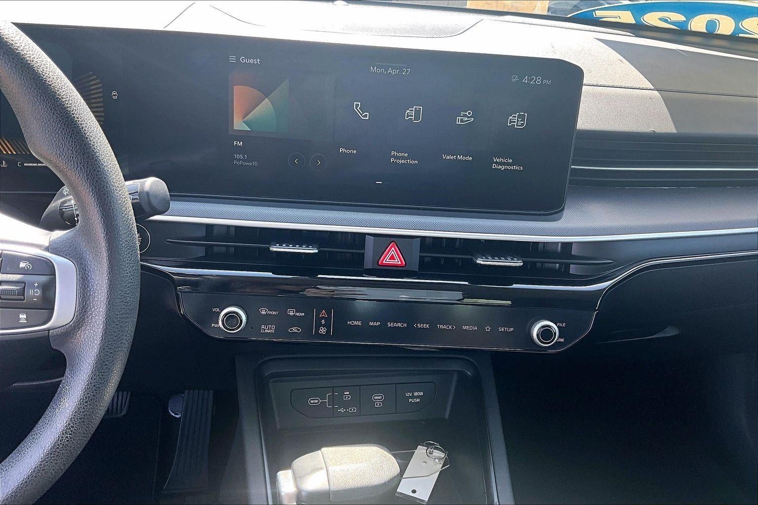 2025 Kia K5 LXS