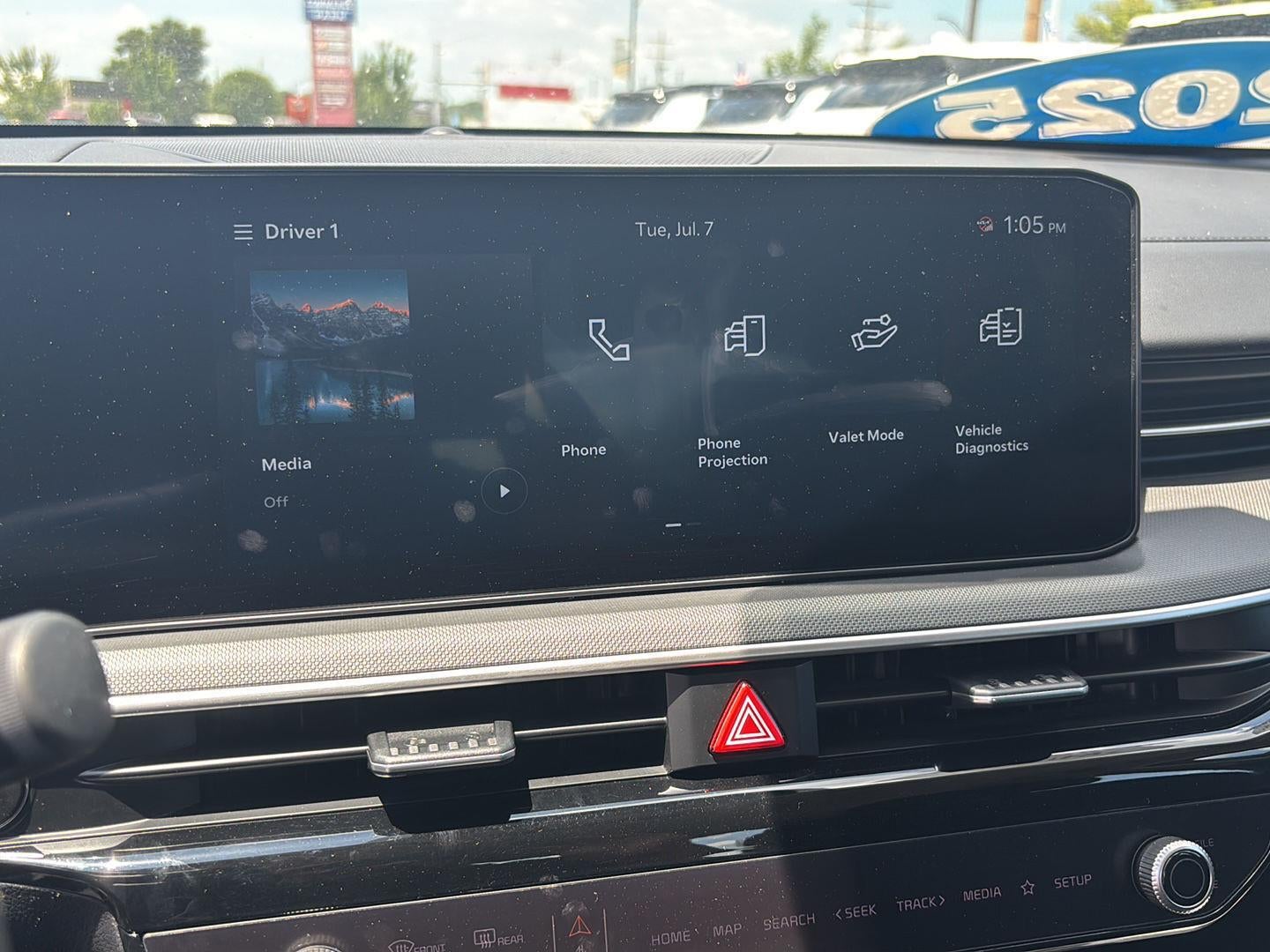2025 Kia K5 LXS