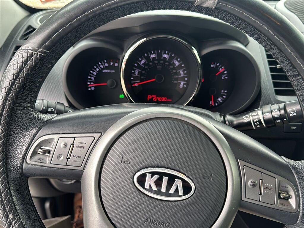 2011 Kia Soul +