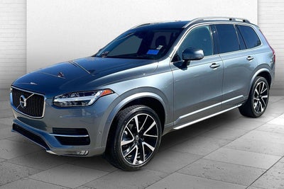2018 Volvo XC90 Momentum